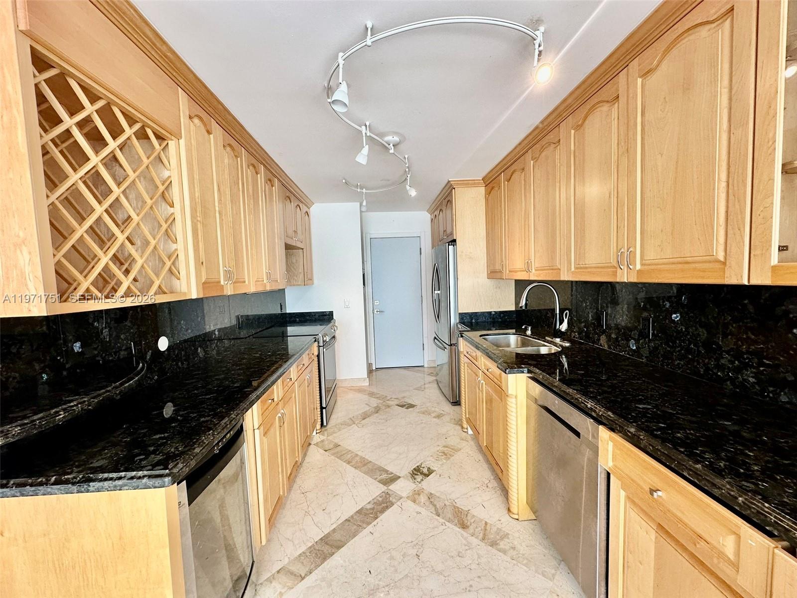 Photo of 1880 Ocean Dr #402, Hallandale Beach, Florida, 33009 -