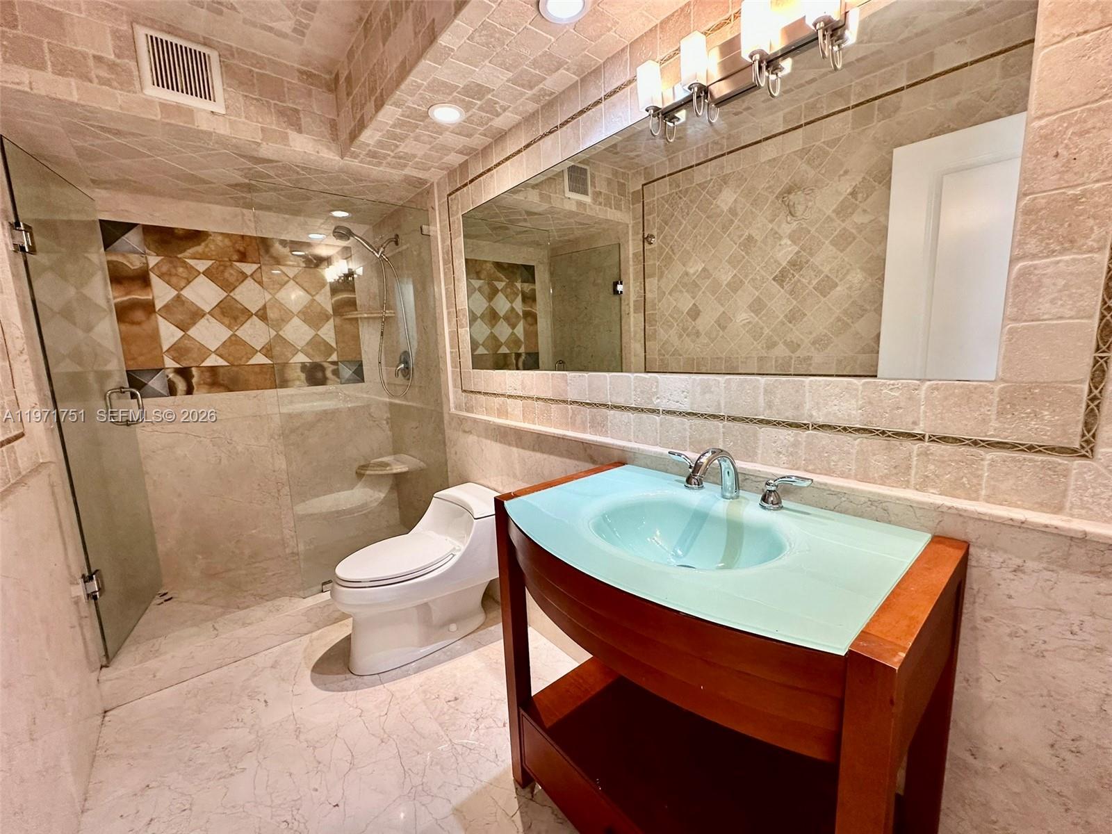 Photo of 1880 Ocean Dr #402, Hallandale Beach, Florida, 33009 -