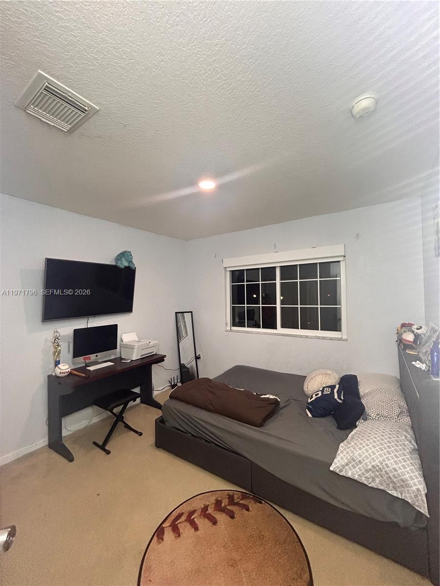 13950 3 / 3 1580 sq. ft. $ 2026-02-25 0 Photo