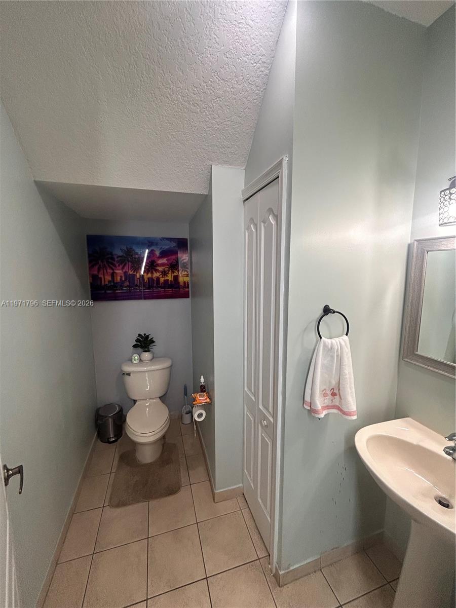 13950 3 / 3 1580 sq. ft. $ 2026-02-25 0 Photo