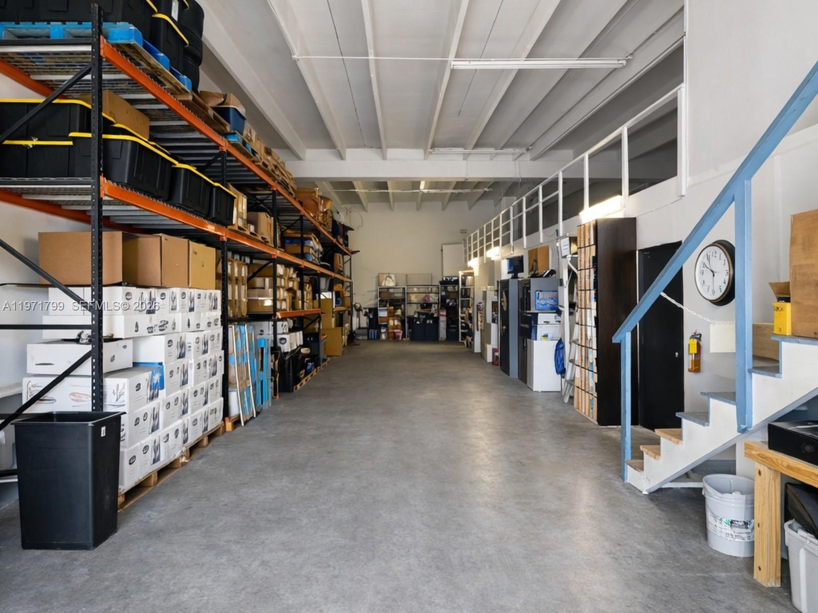 5505  /   кв.футов $ 2026-02-25 0 Фото