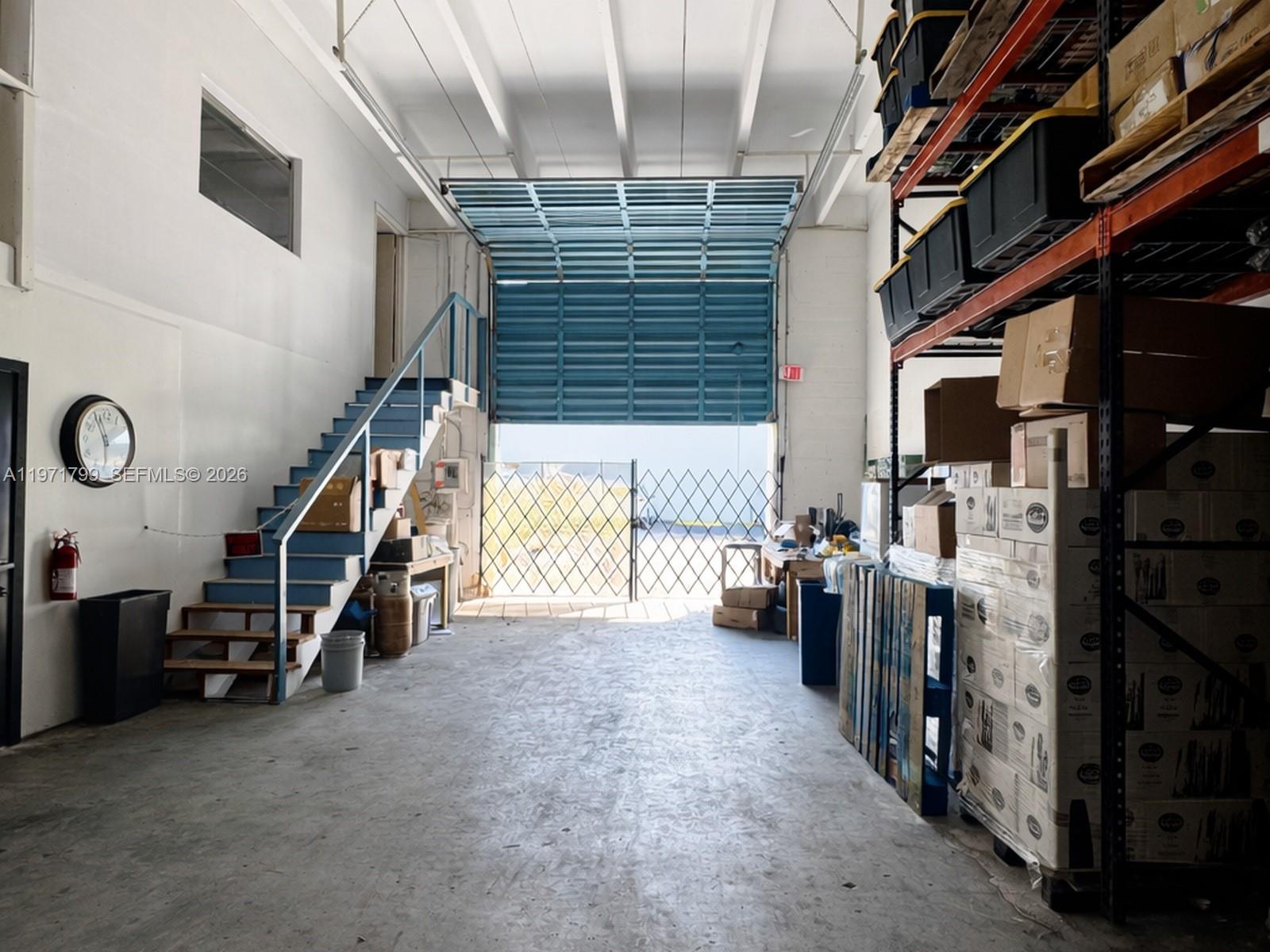 5505  /   кв.футов $ 2026-02-25 0 Фото