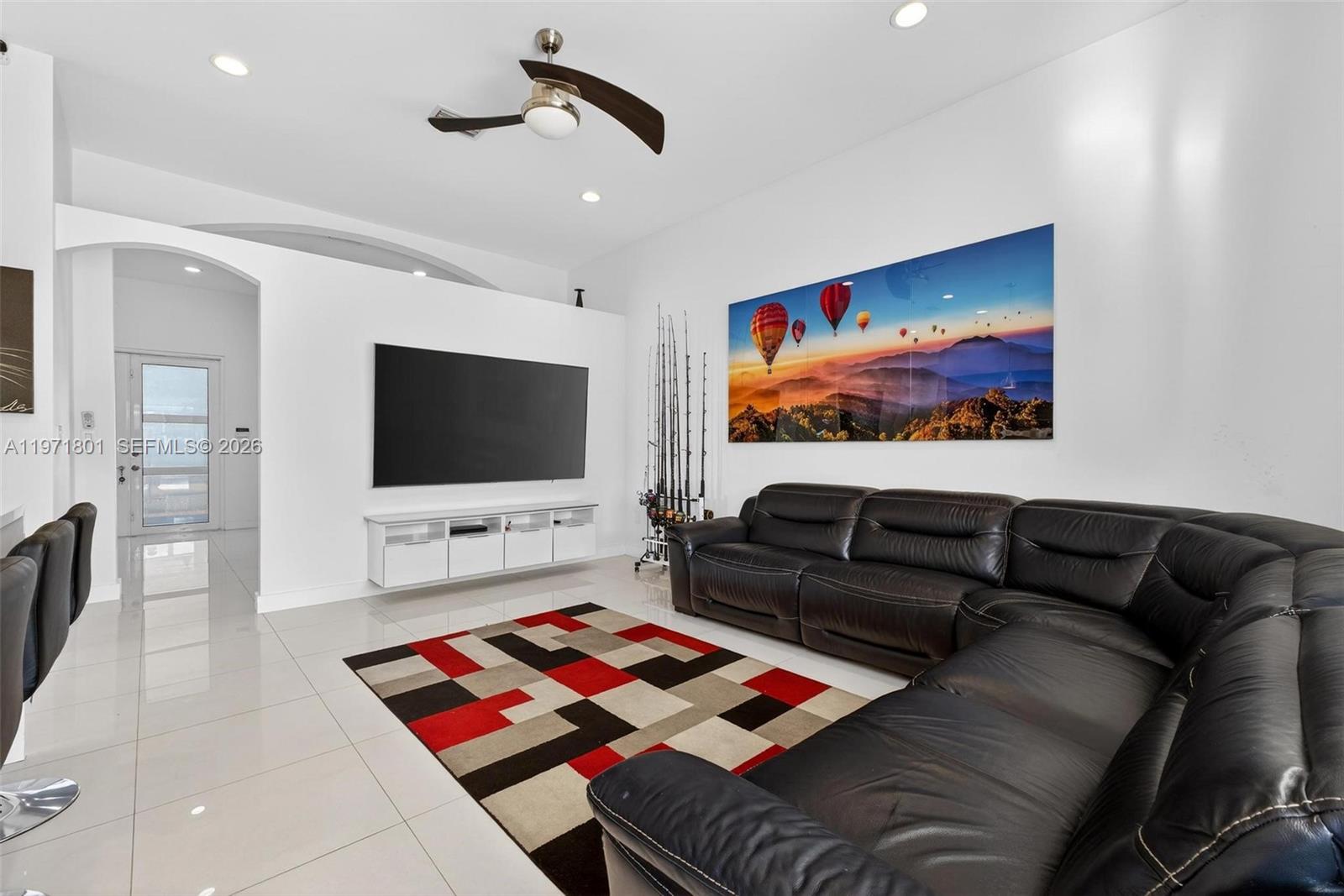 Подробнее 16422 4 / 2 2061 кв.футов $ 2026-02-25 0 Фото