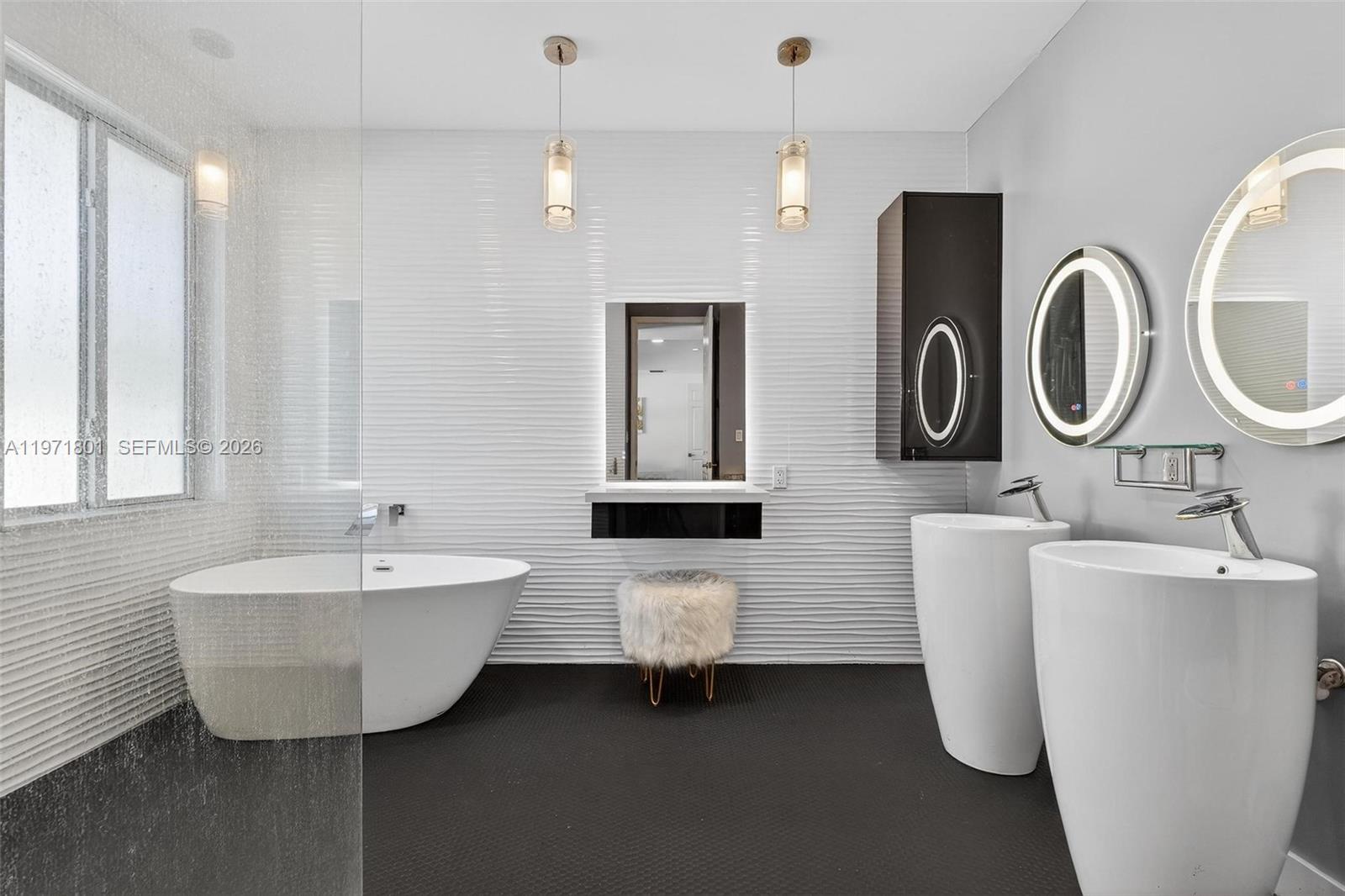 Подробнее 16422 4 / 2 2061 кв.футов $ 2026-02-25 0 Фото