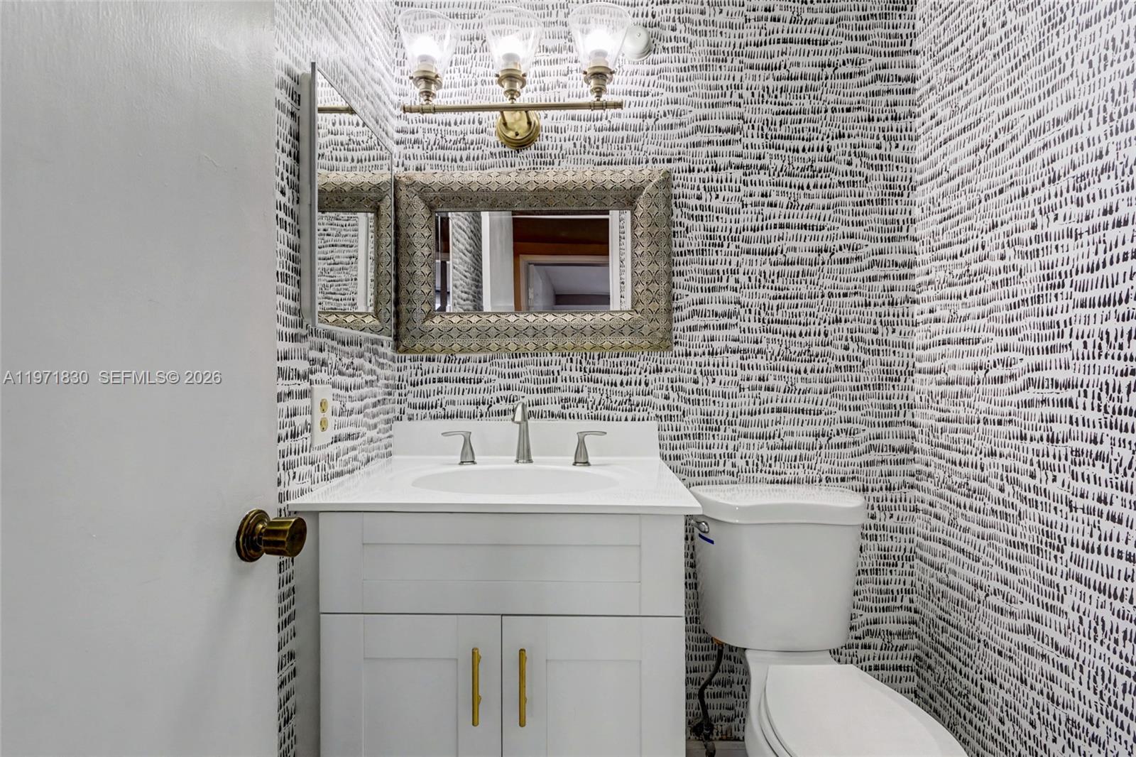 406 1 / 2 844 sq. ft. $ 2026-02-25 0 foto