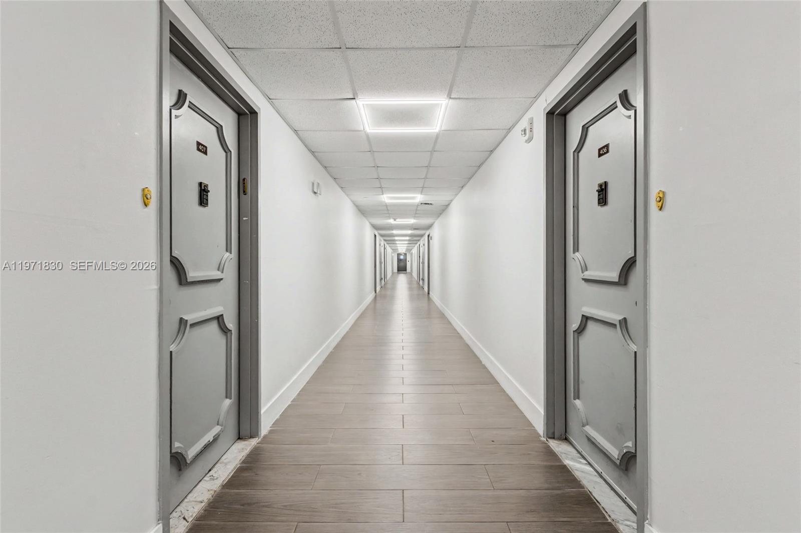 406 1 / 2 844 sq. ft. $ 2026-02-25 0 foto