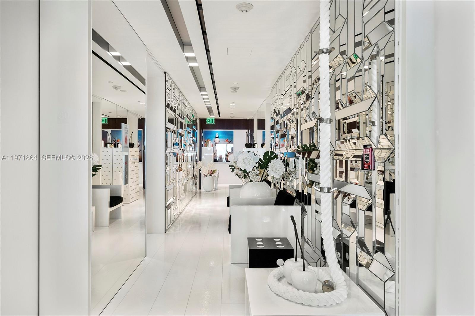 30 4 / 6 4992 sq. ft. $ 2026-02-25 0 Photo