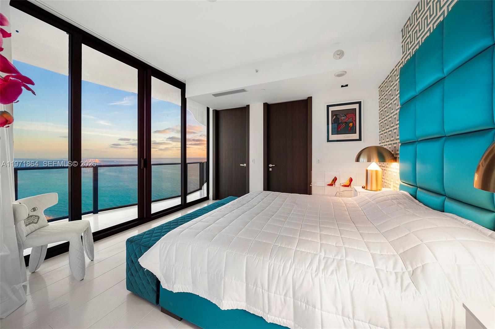 30 4 / 6 4992 sq. ft. $ 2026-02-25 0 Photo