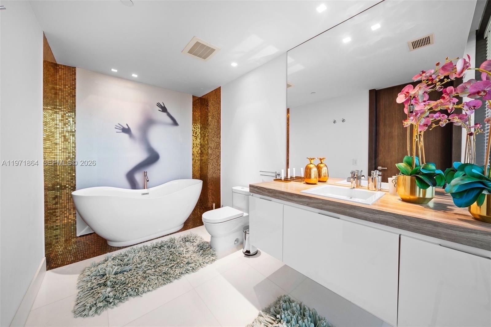 30 4 / 6 4992 sq. ft. $ 2026-02-25 0 Photo