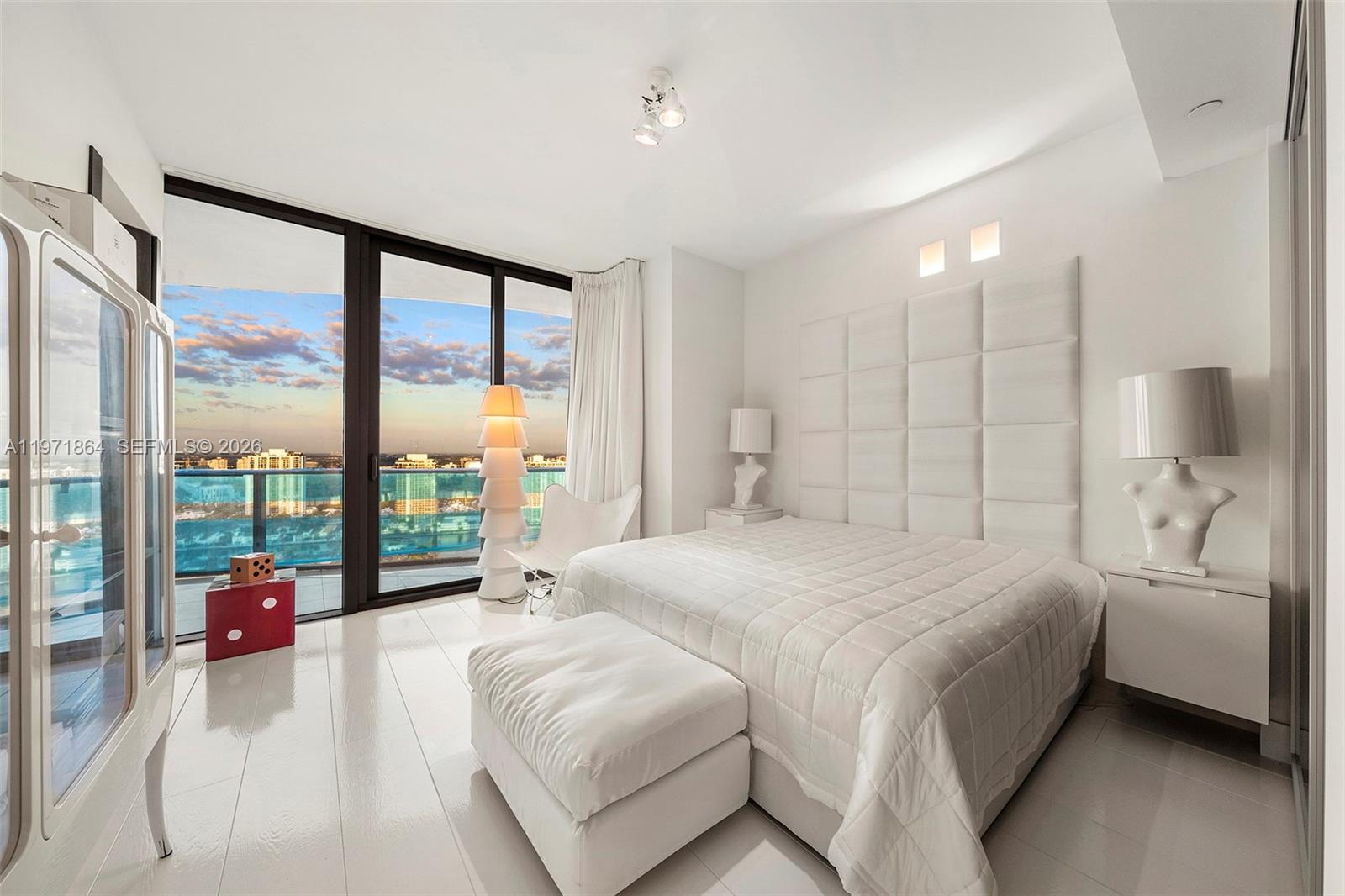 30 4 / 6 4992 sq. ft. $ 2026-02-25 0 Photo