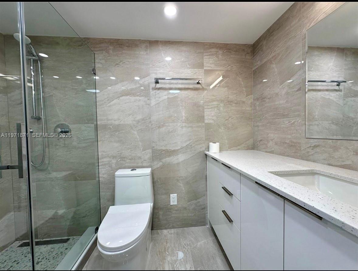 Ver detalles 1505 1 / 2 938 sq. ft. $ 2026-02-25 0 foto