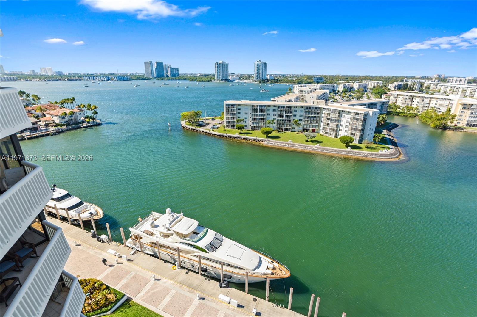 1209 3 / 3 1950 sq. ft. $ 2026-02-25 0 Photo