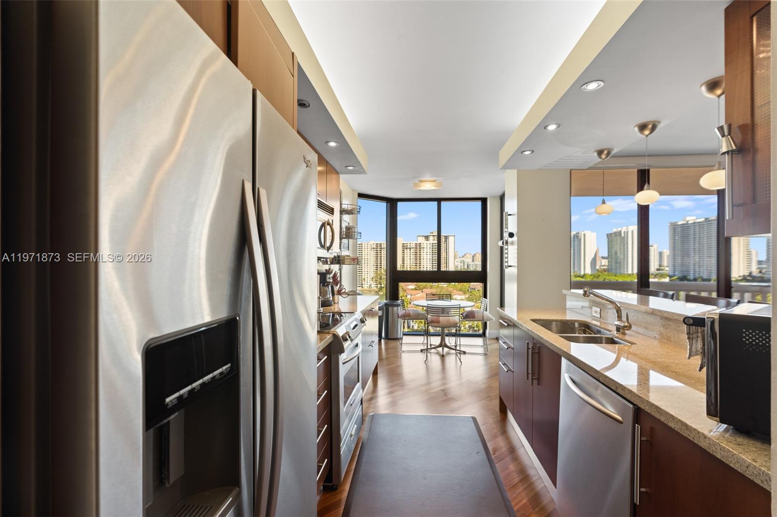 1209 3 / 3 1950 sq. ft. $ 2026-02-25 0 Photo