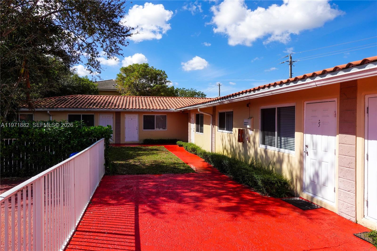 Подробнее / кв.футов $ 2026-02-25 0 Фото