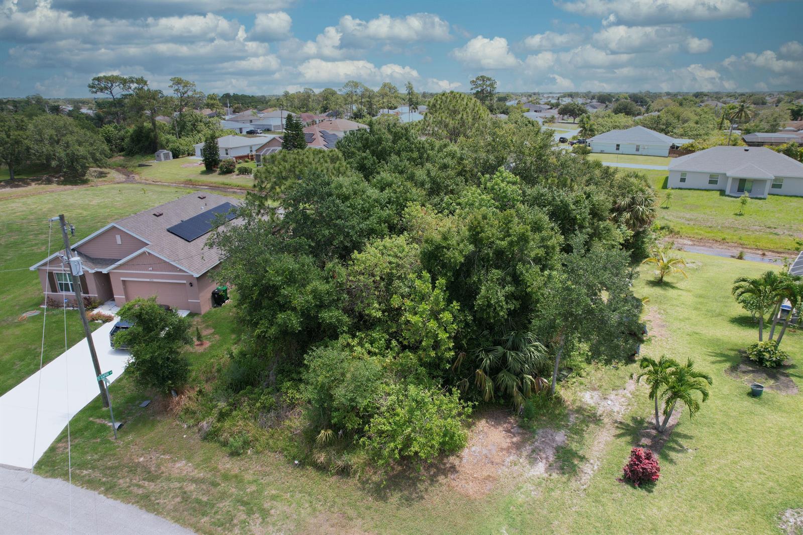   / 0  sq. ft. $ 2026-03-29 0 foto