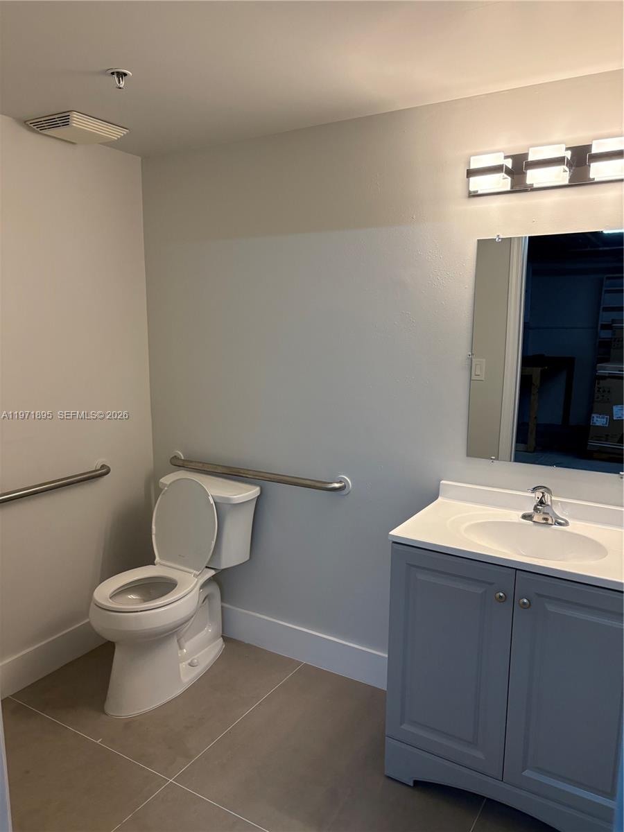 109  /   кв.футов $ 2026-02-25 0 Фото