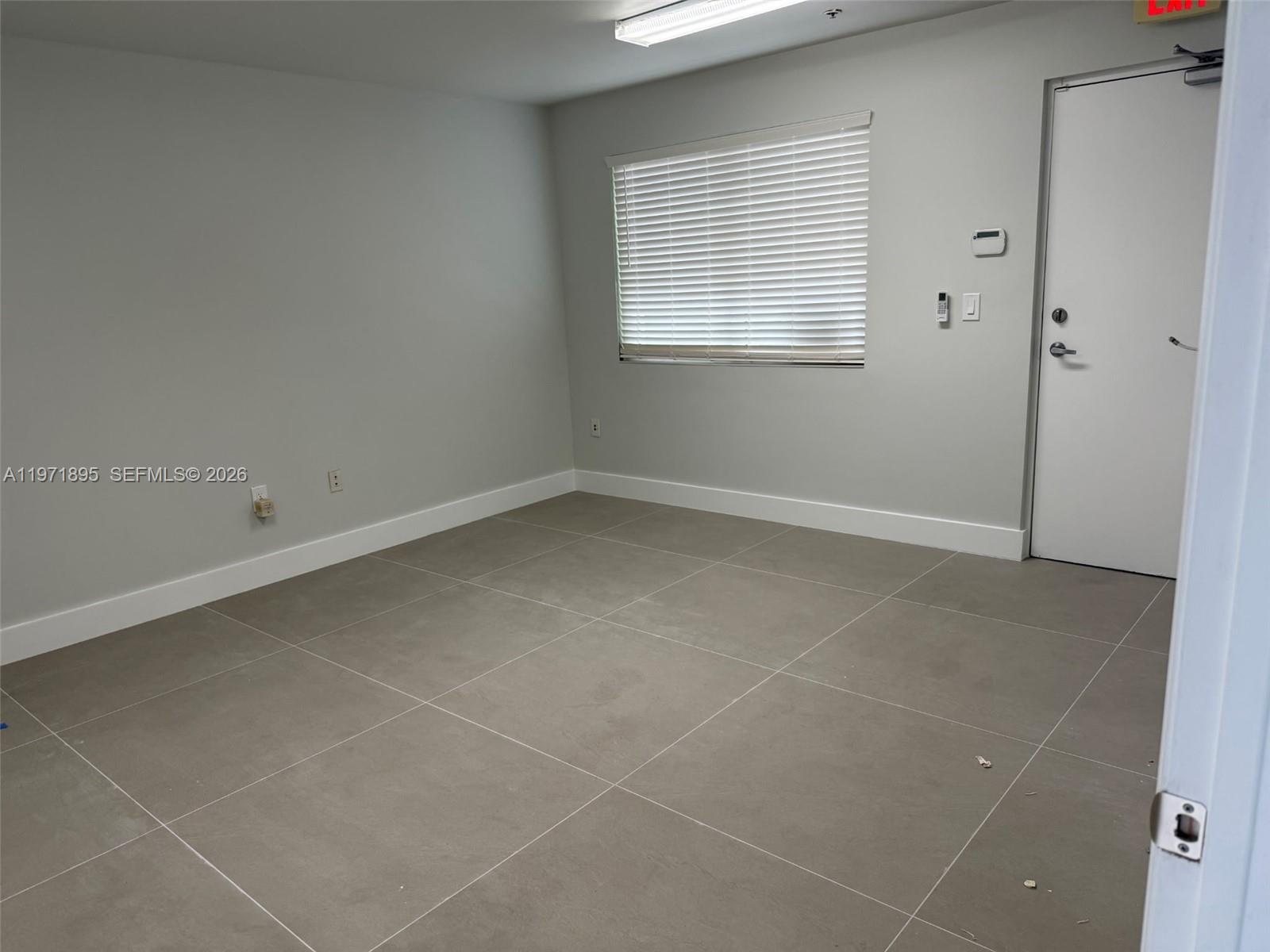 109  /   кв.футов $ 2026-02-25 0 Фото