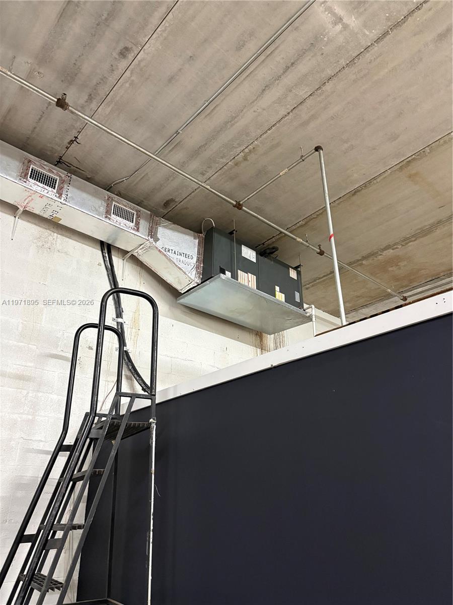 109  /   кв.футов $ 2026-02-25 0 Фото