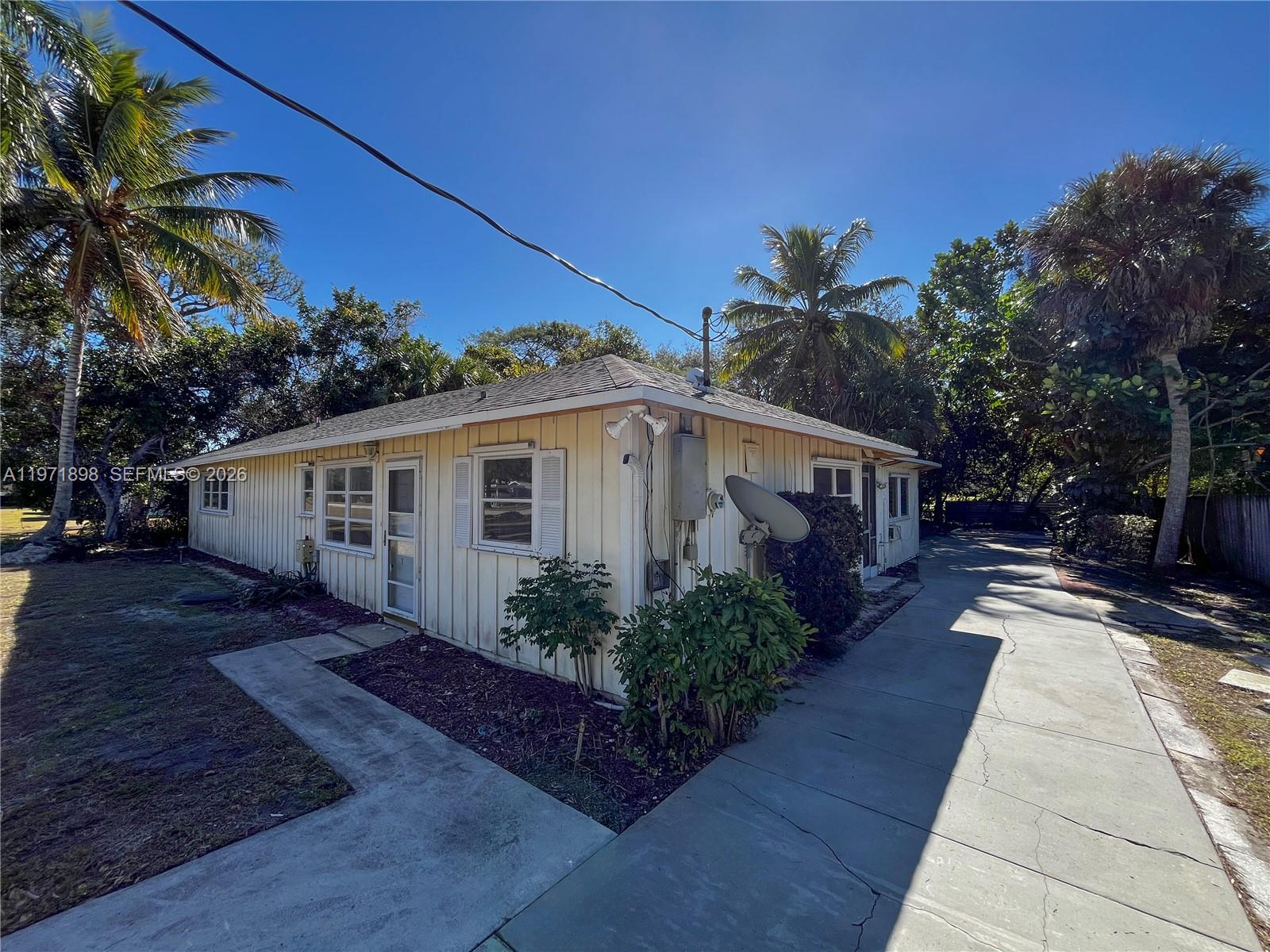 325 1 / 2 1204 sq. ft. $ 2026-02-25 0 foto