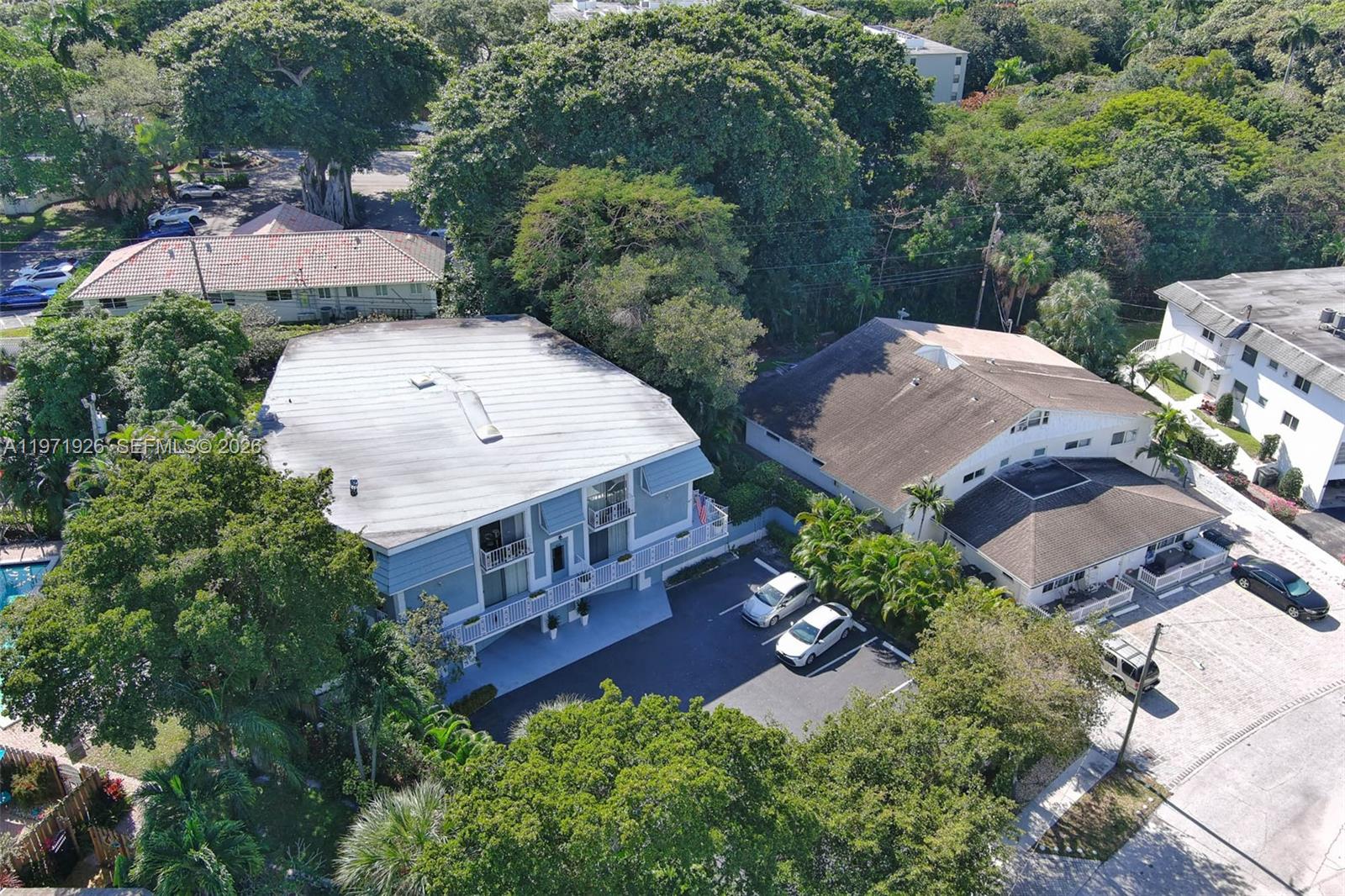   /   кв.футов $ 2026-02-25 0 Фото