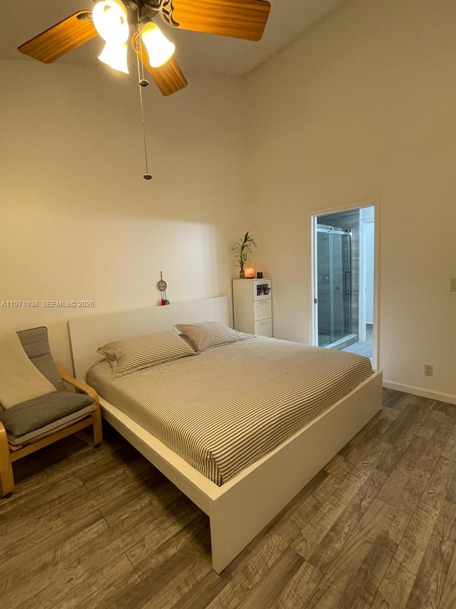 Подробнее 10803 2 / 3 1190 кв.футов $ 2026-02-25 0 Фото