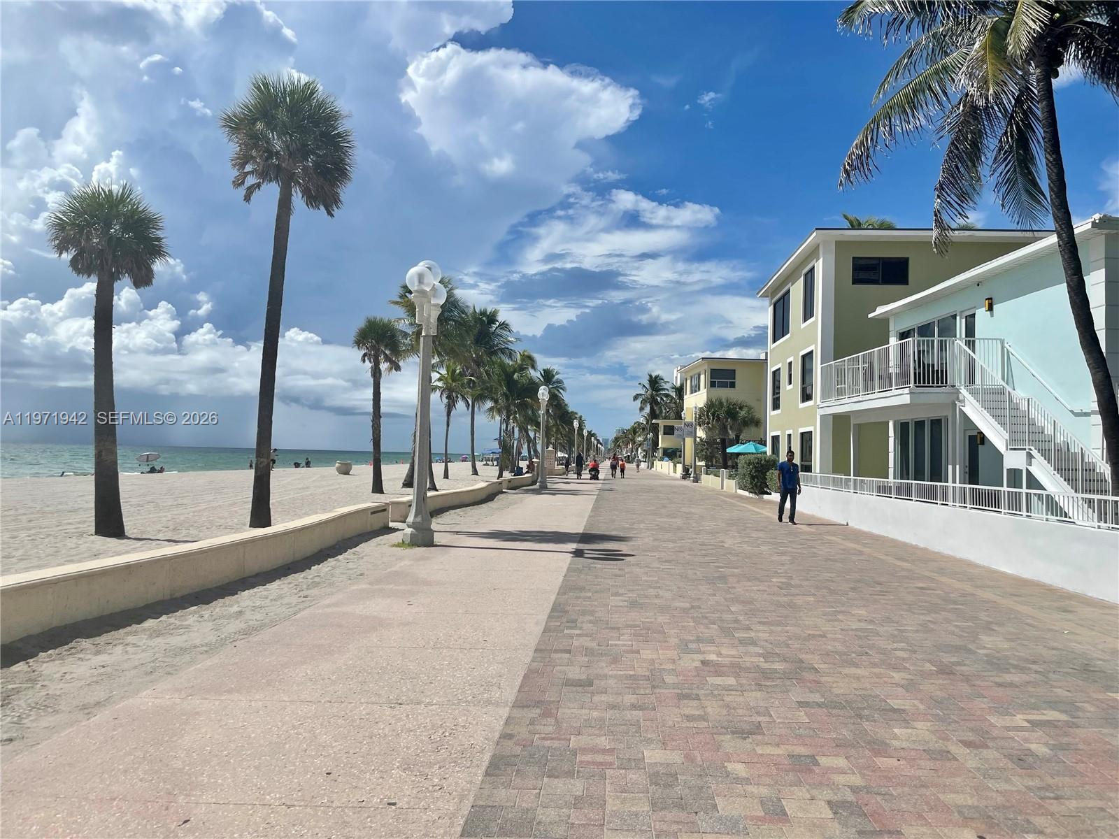 See details 909 1 / 2 844 sq. ft. $ 2026-03-31 0 Photo