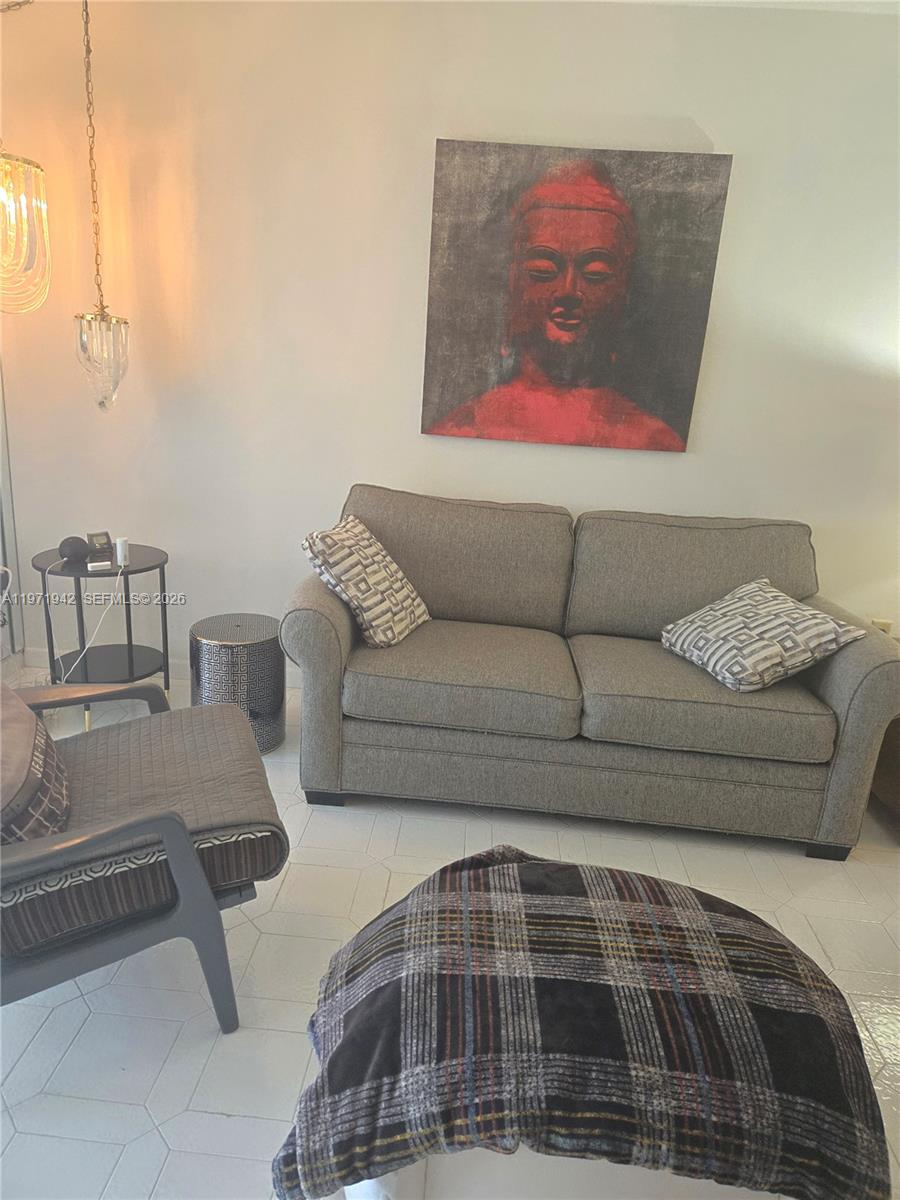 909 1 / 2 844 sq. ft. $ 2026-02-25 0 Photo