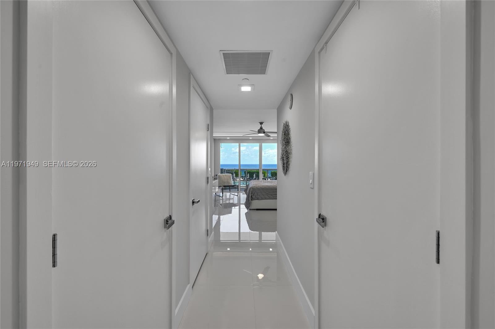 803 3 / 3 1841 sq. ft. $ 2026-02-25 0 foto