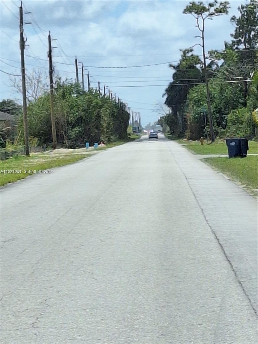   /   кв.футов $ 2026-02-25 0 Фото