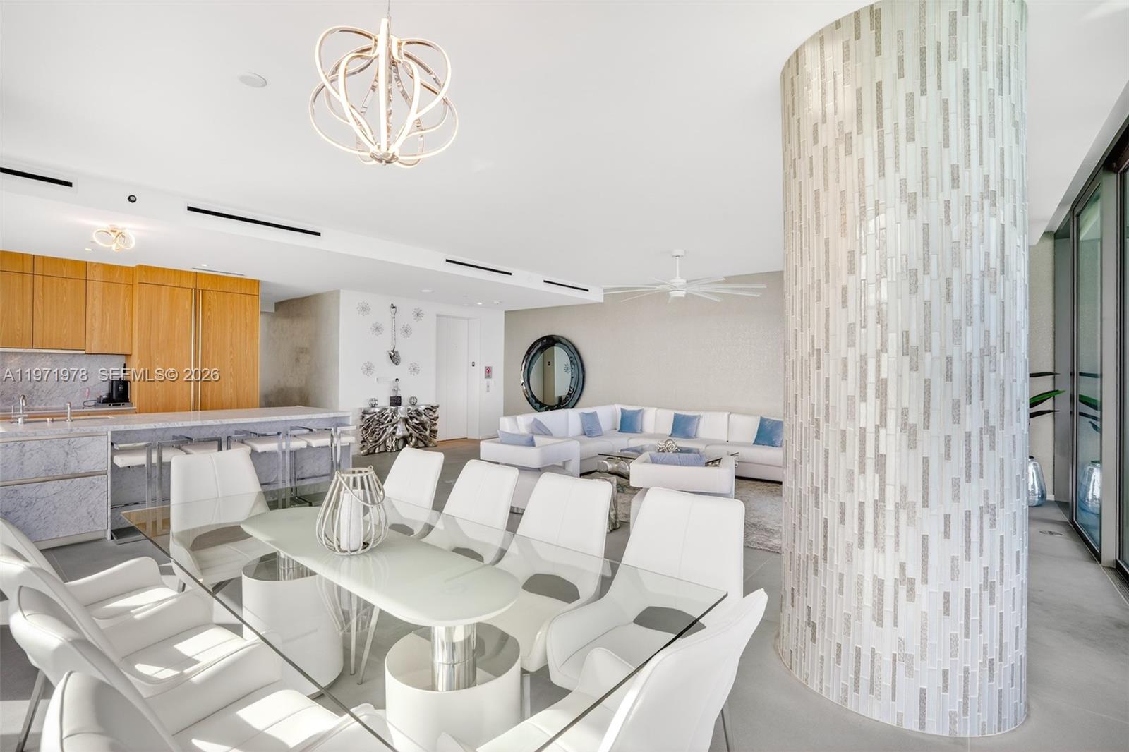 14B 3 / 4 2531 sq. ft. $ 2026-02-25 0 Photo