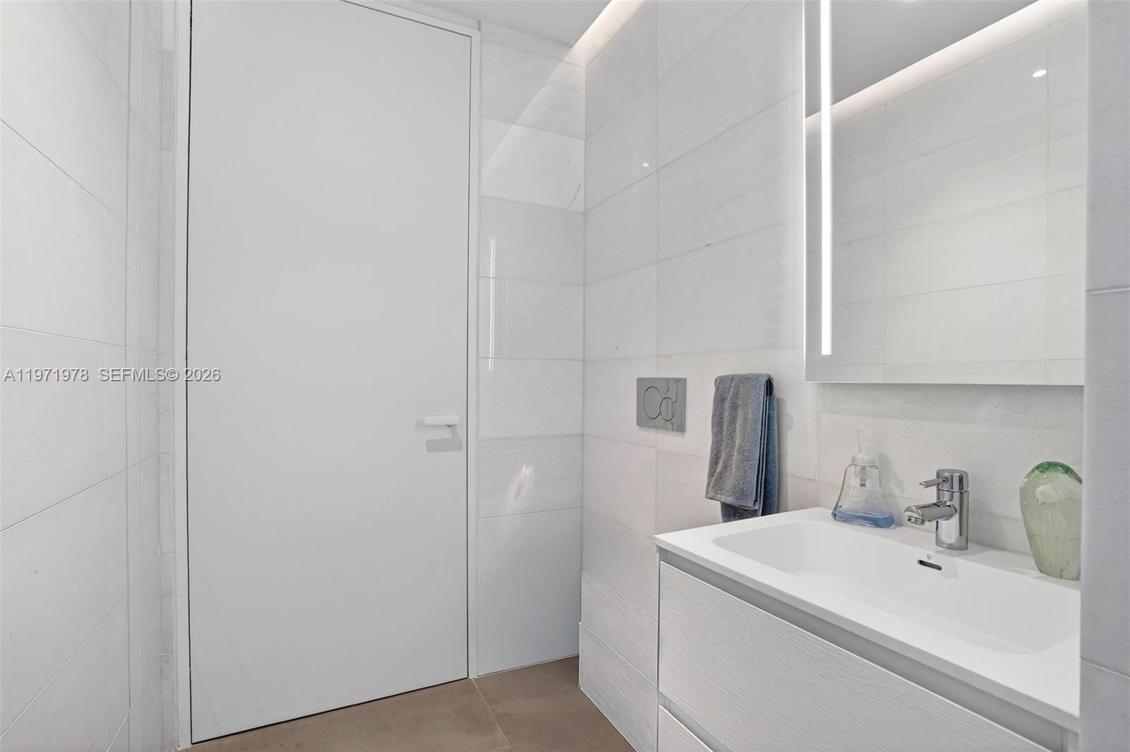 14B 3 / 4 2531 sq. ft. $ 2026-02-25 0 Photo