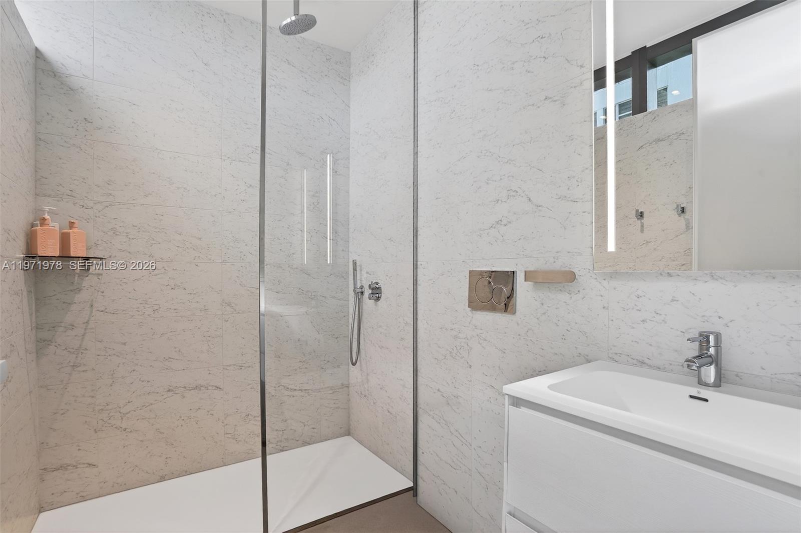 14B 3 / 4 2531 sq. ft. $ 2026-02-25 0 Photo