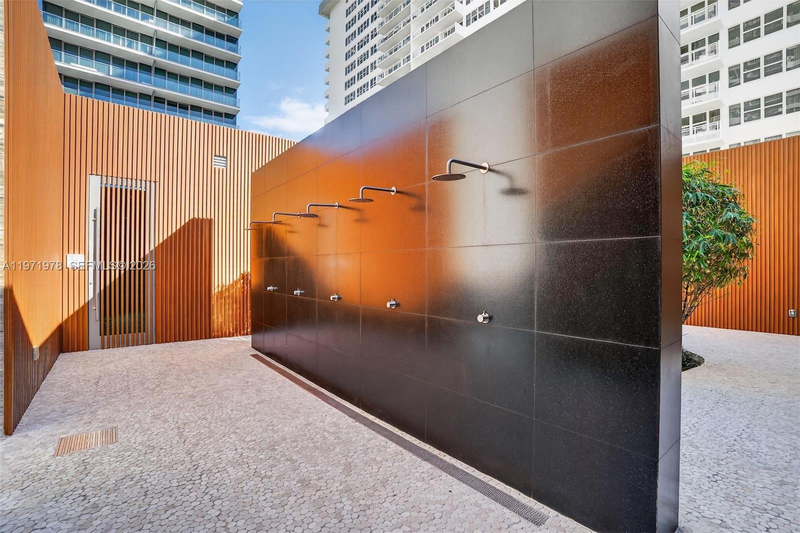 14B 3 / 4 2531 sq. ft. $ 2026-02-25 0 Photo