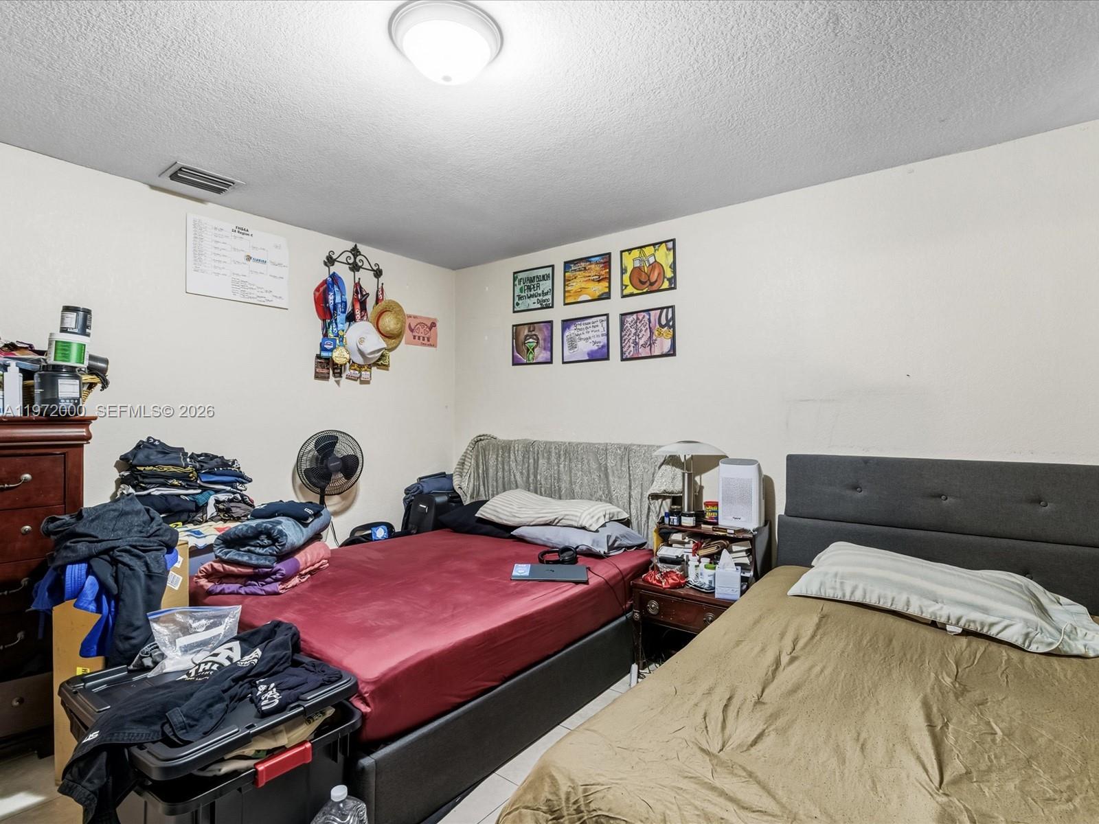   /  3584 sq. ft. $ 2026-02-25 0 foto