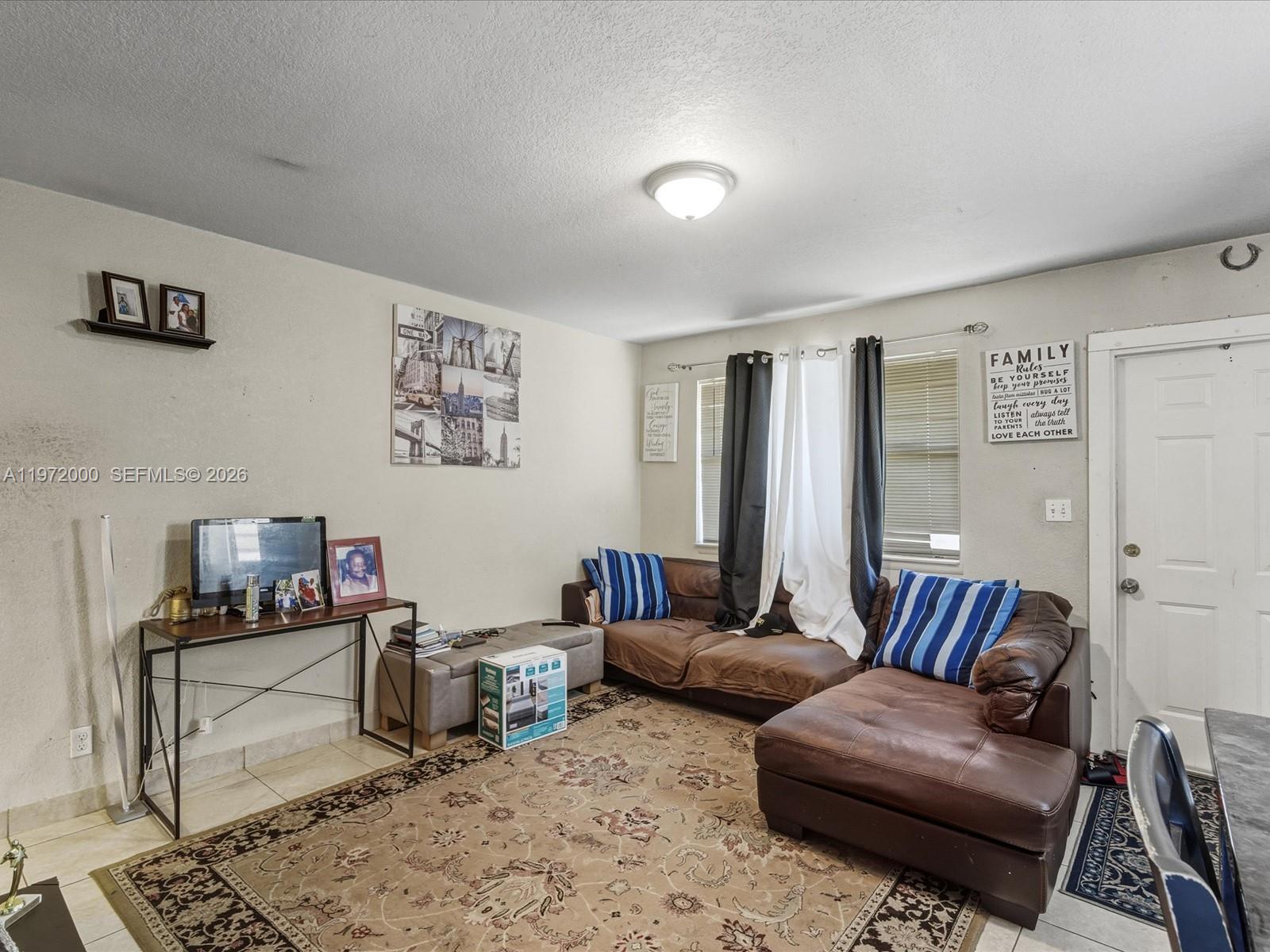   /  3584 sq. ft. $ 2026-02-25 0 foto