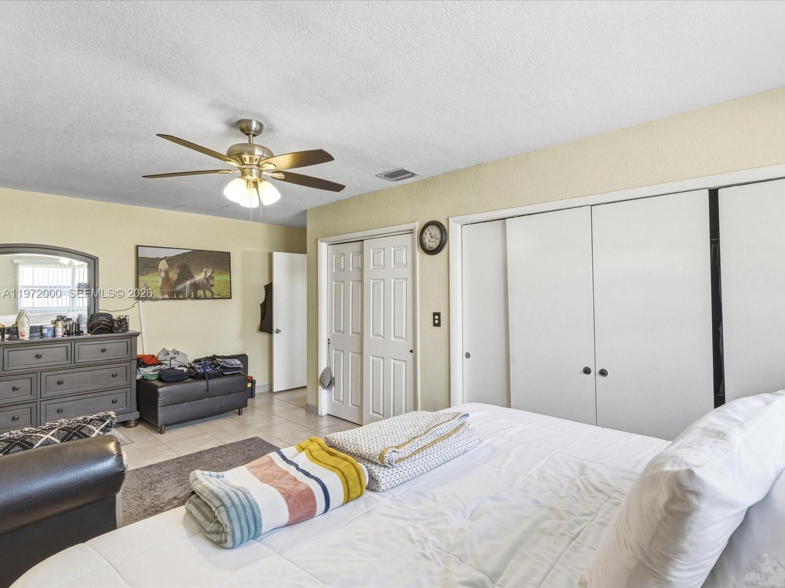   /  3584 sq. ft. $ 2026-02-25 0 foto