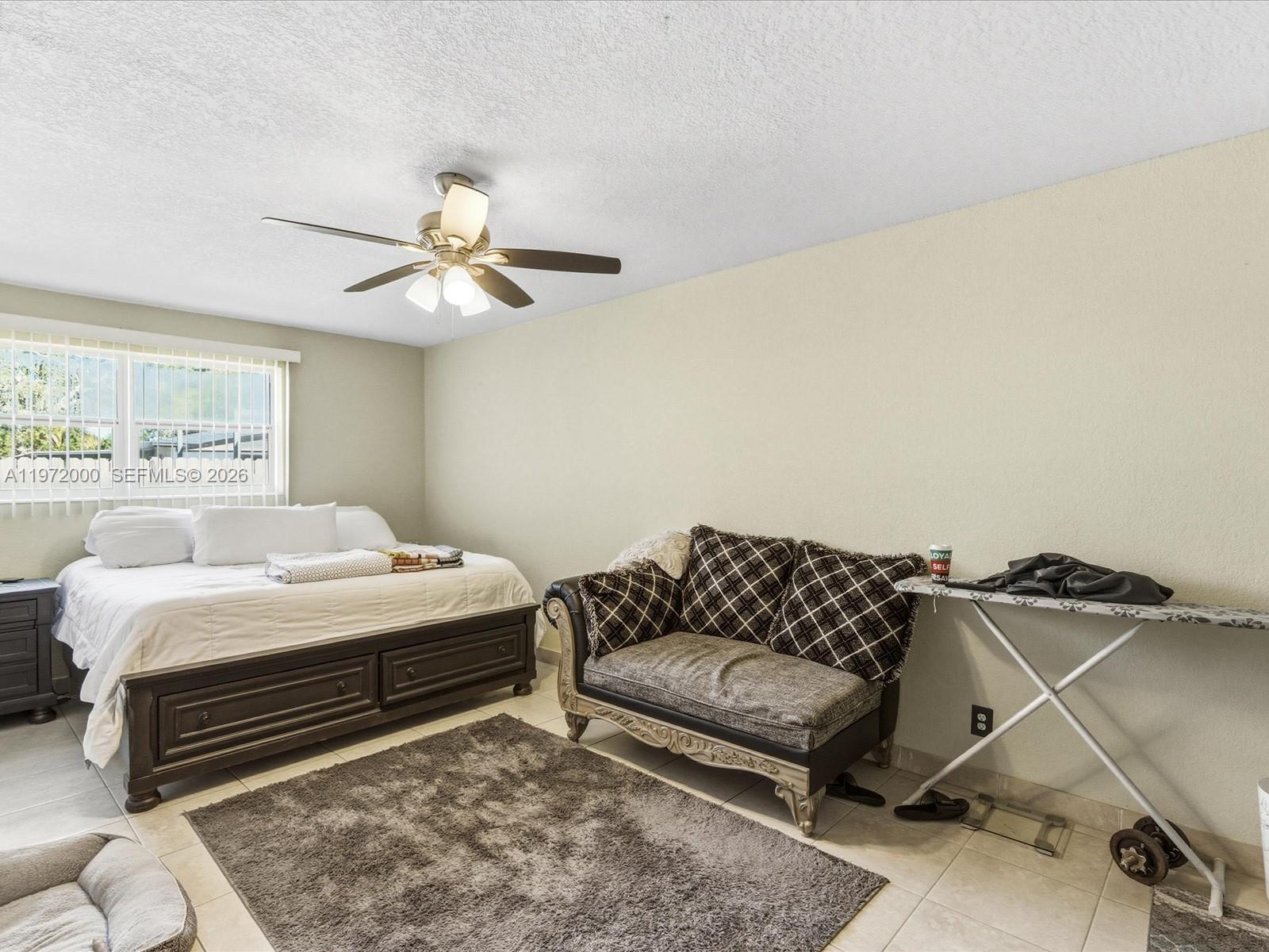   /  3584 sq. ft. $ 2026-02-25 0 foto