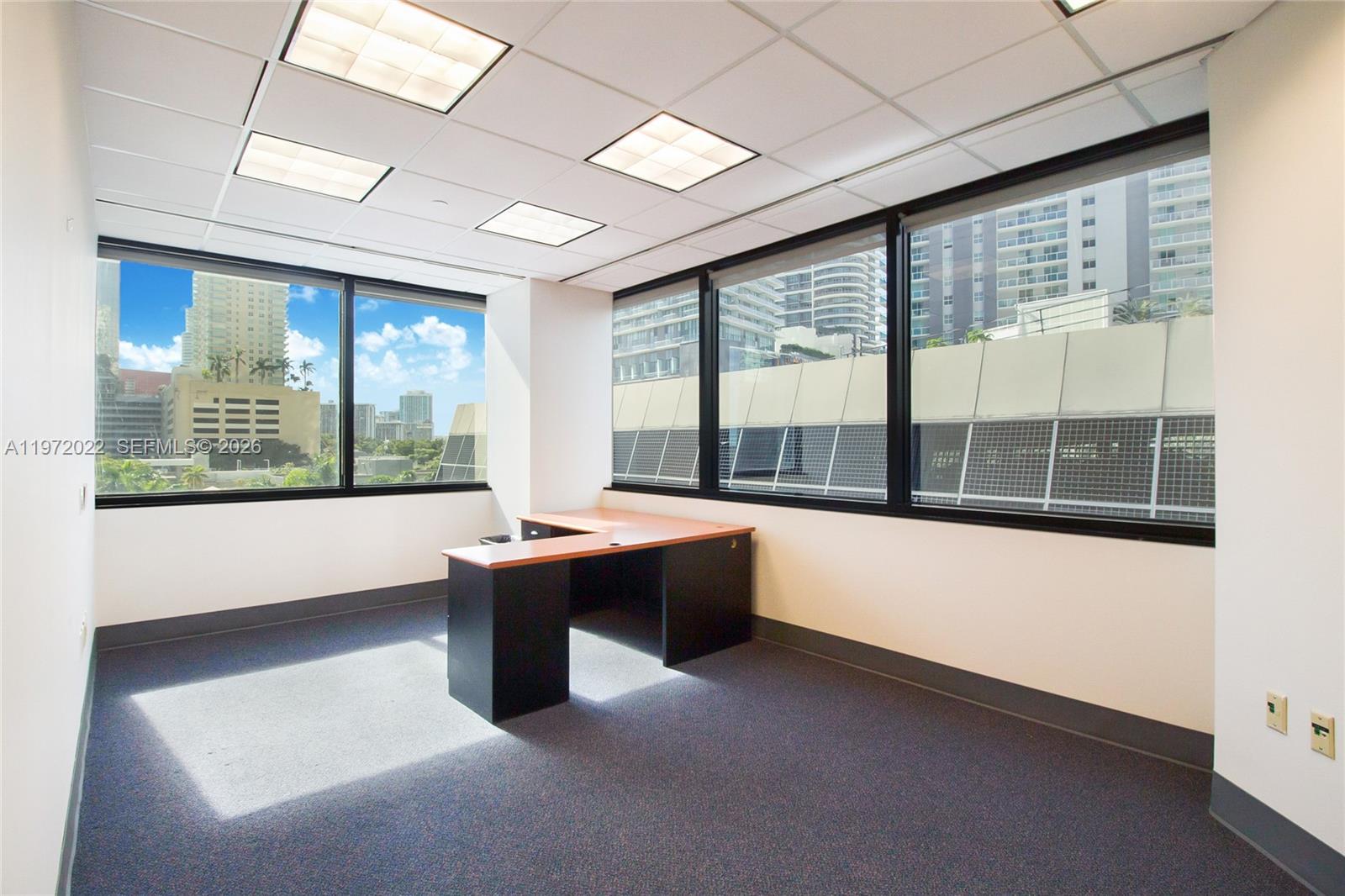 505-B  /   sq. ft. $ 2026-03-12 0 foto