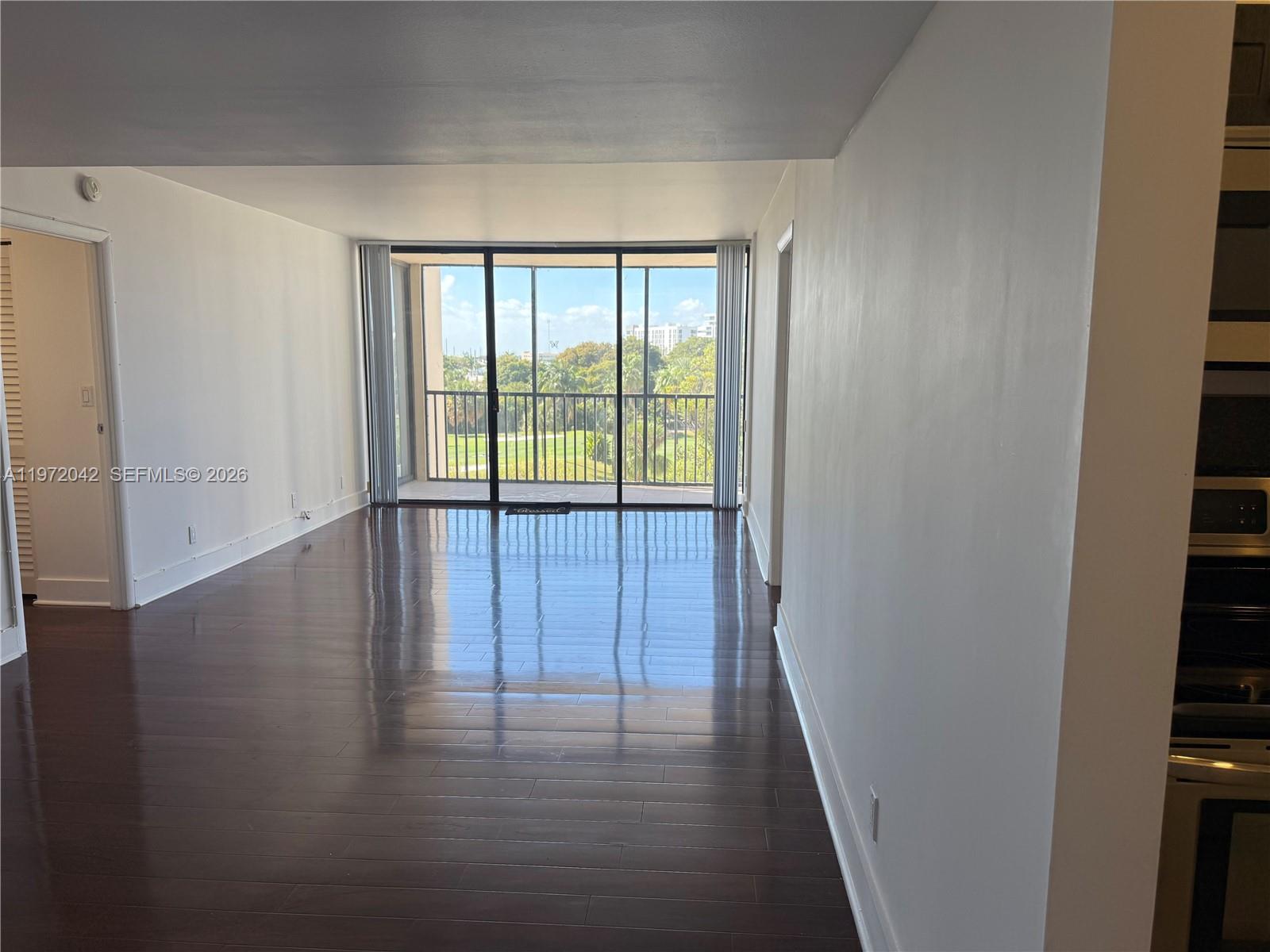 Photo of 20335 Country Club Dr  #502, Aventura, Florida, 33180 - 