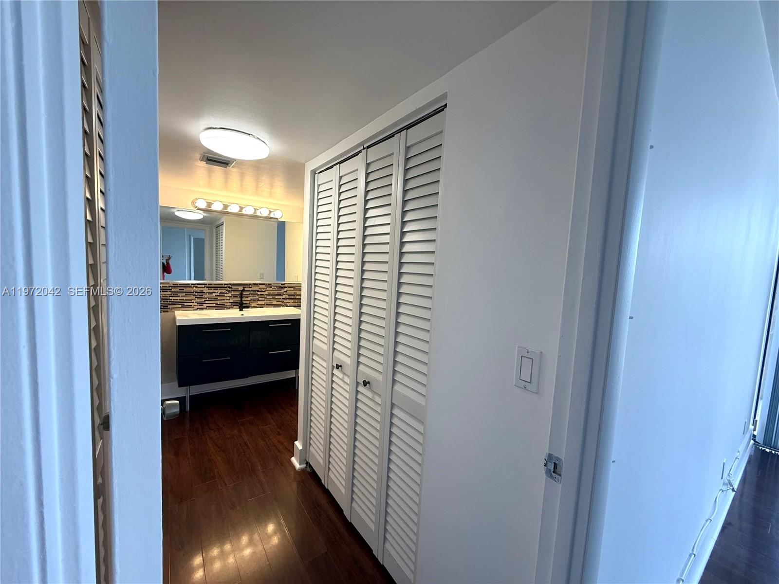 Photo of 20335 Country Club Dr  #502, Aventura, Florida, 33180 - 