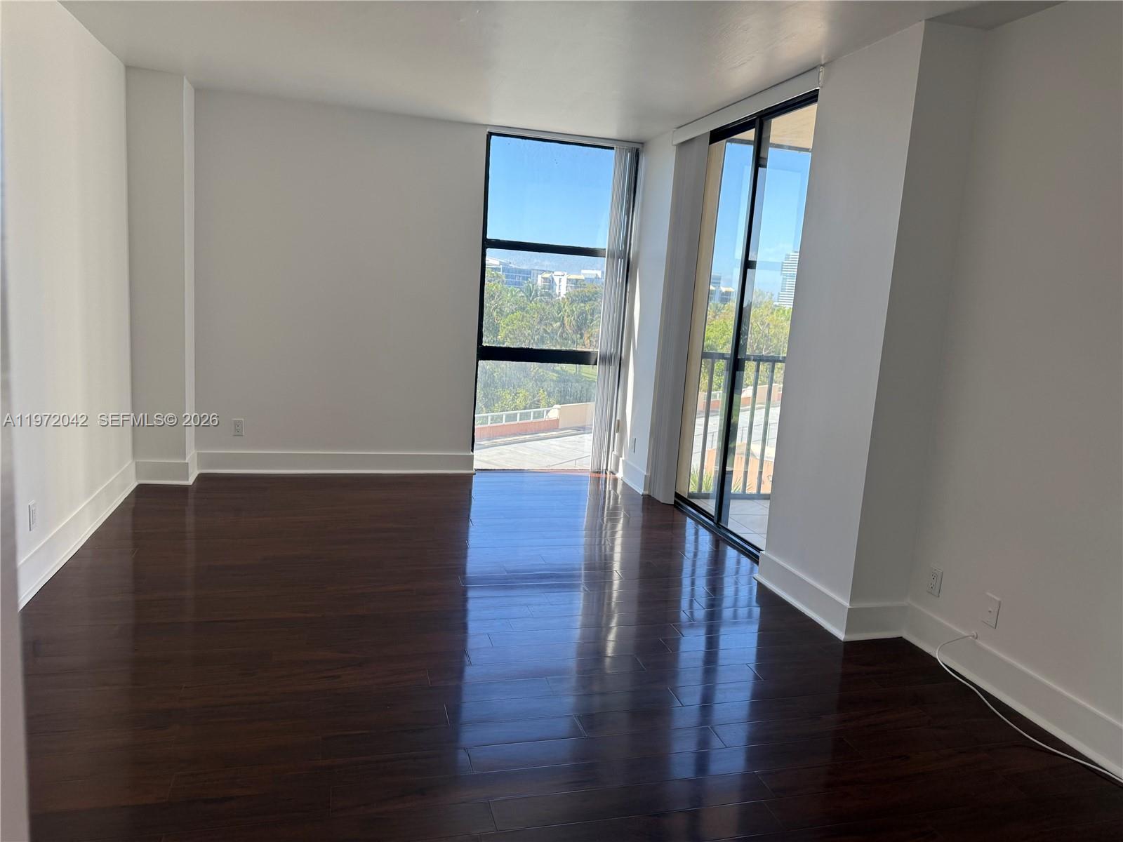 Photo of 20335 Country Club Dr  #502, Aventura, Florida, 33180 - 