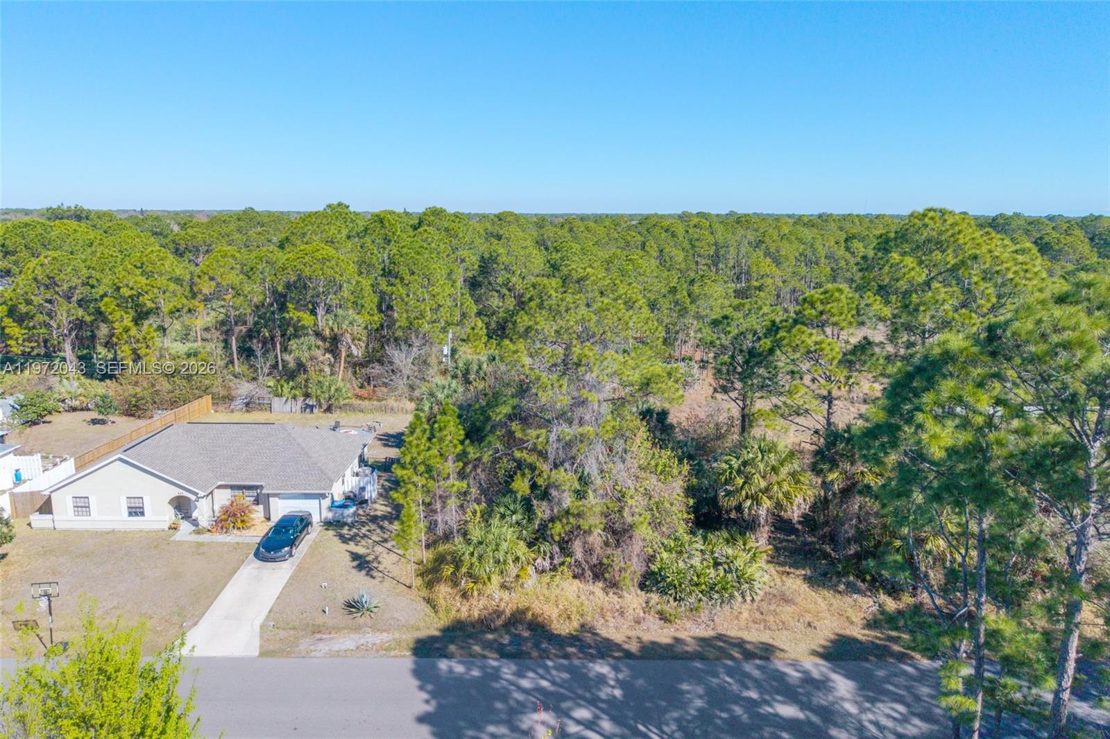   /   sq. ft. $ 2026-02-25 0 foto