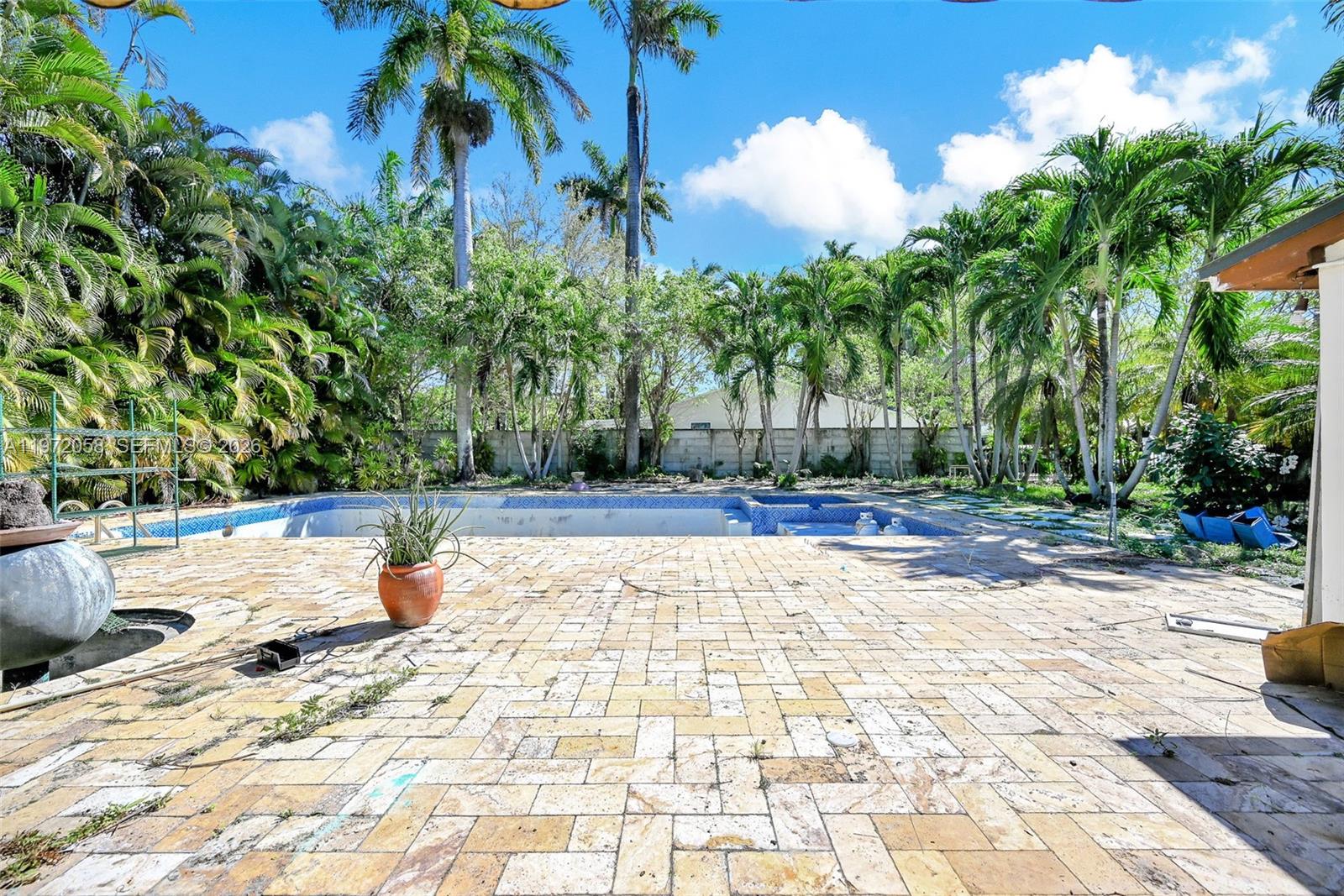  2 / 2 1514 sq. ft. $ 2026-03-06 0 foto