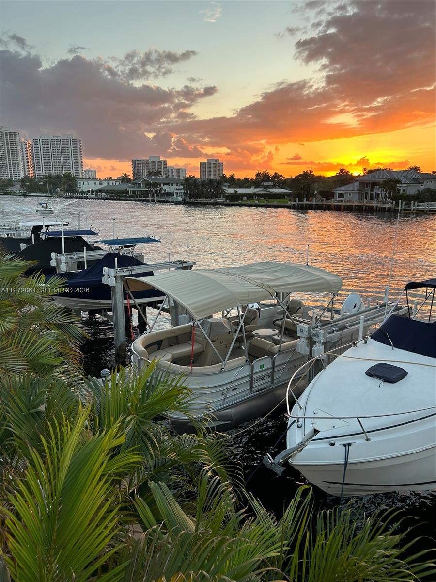 20L 1 / 2 870 sq. ft. $ 2026-02-25 0 Photo