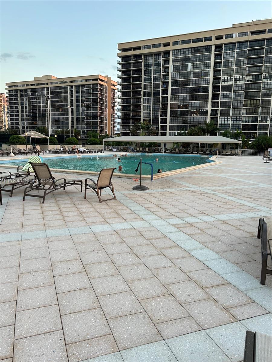 20L 1 / 2 870 sq. ft. $ 2026-02-25 0 Photo