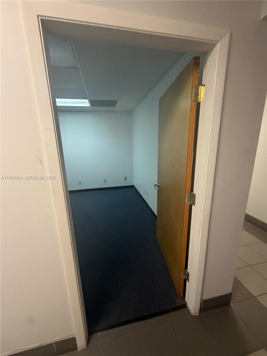 E  /   sq. ft. $ 2026-02-25 0 foto