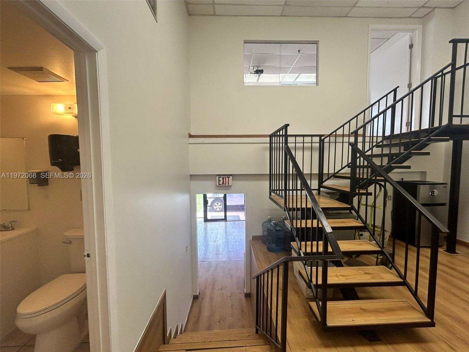 4-1  /   кв.футов $ 2026-02-25 0 Фото