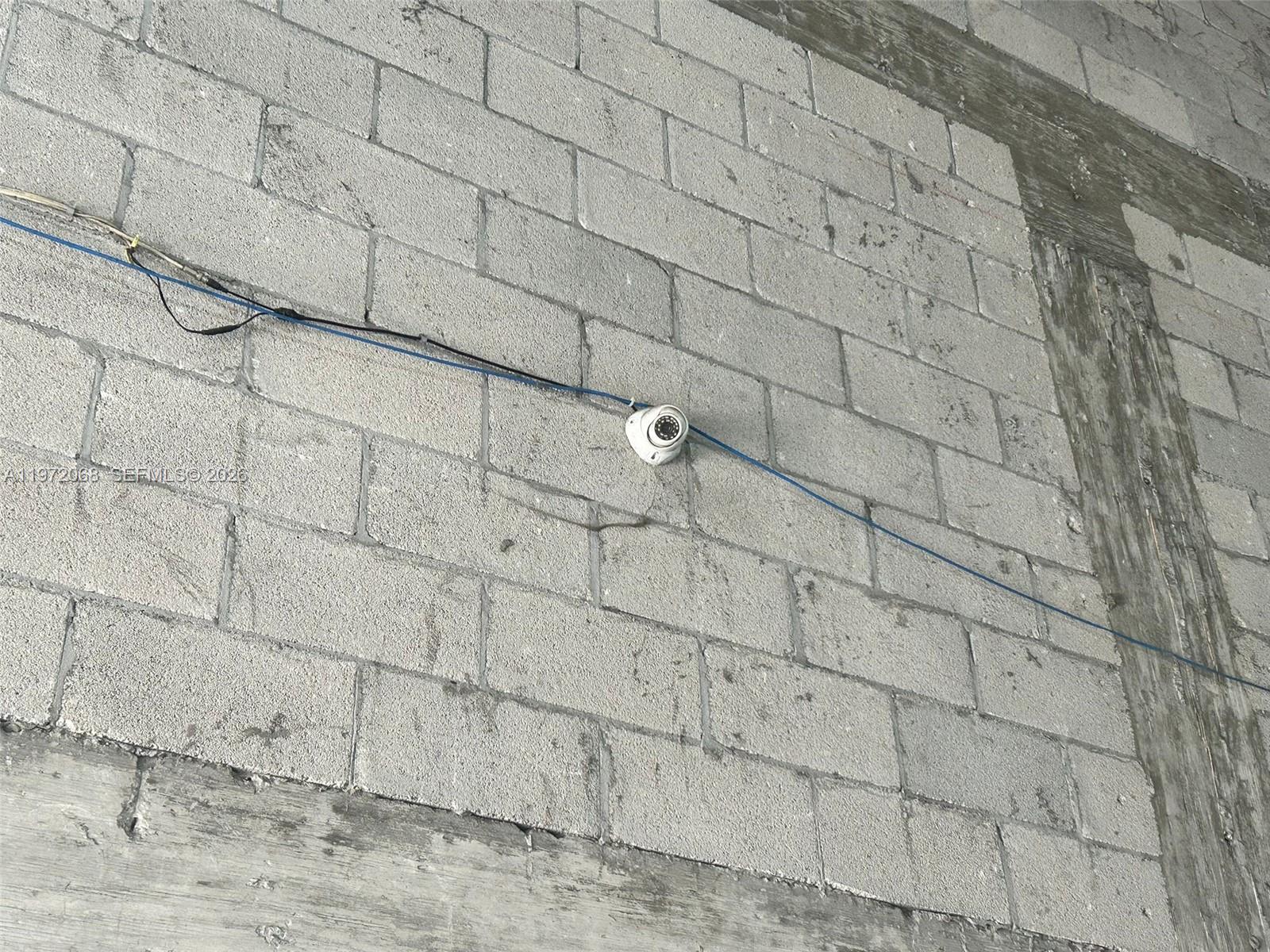 4-1  /   кв.футов $ 2026-02-25 0 Фото