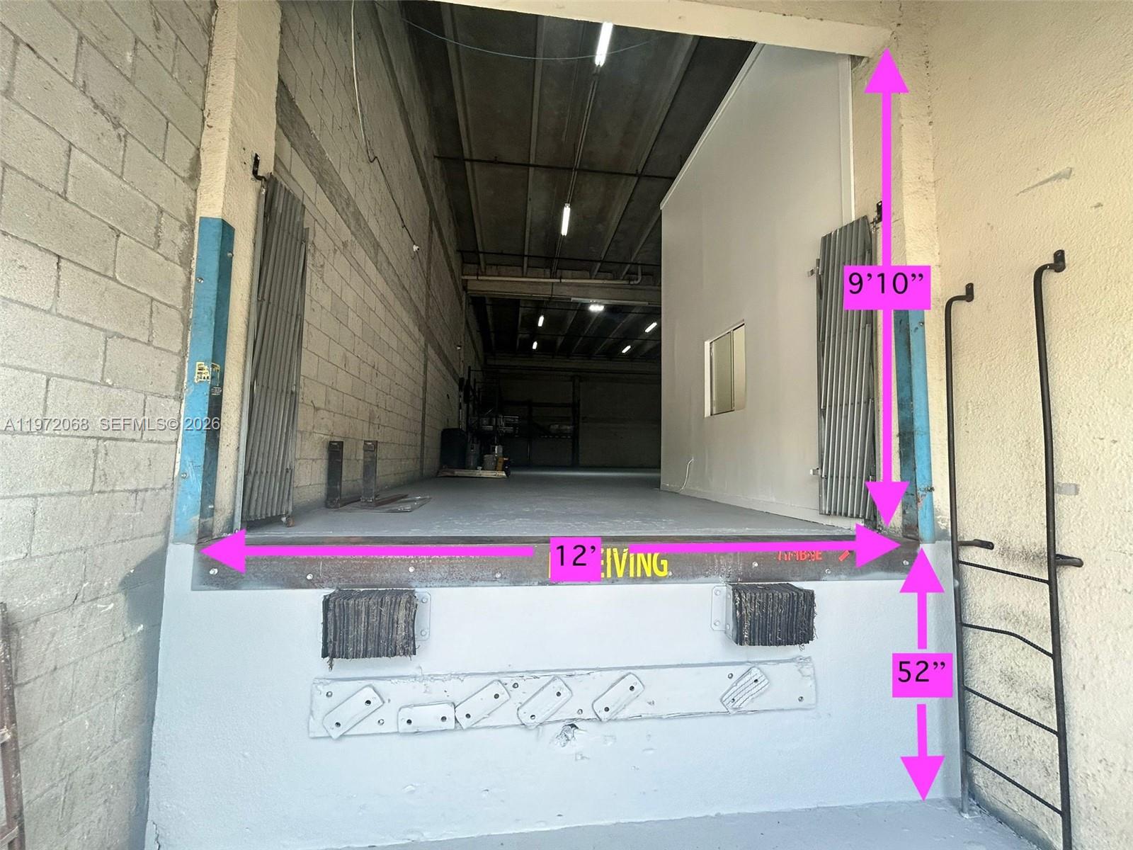 4-1  /   кв.футов $ 2026-02-25 0 Фото