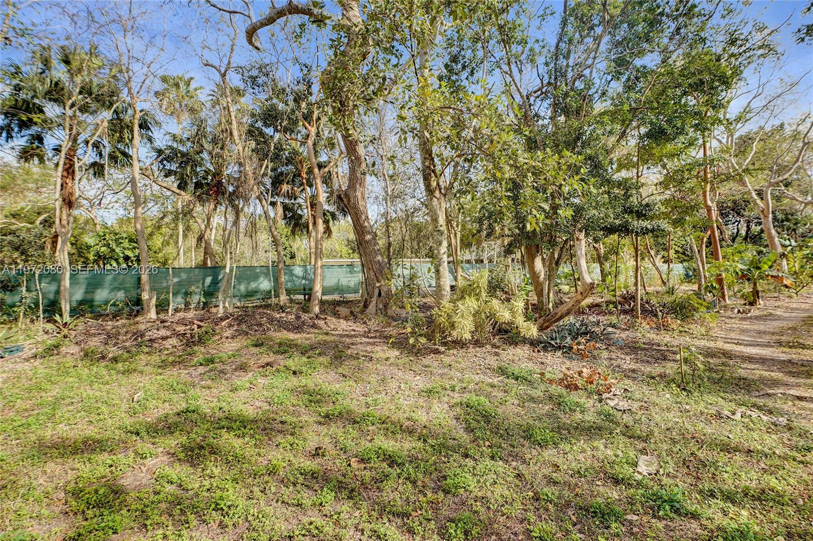   /   sq. ft. $ 2026-02-25 0 foto